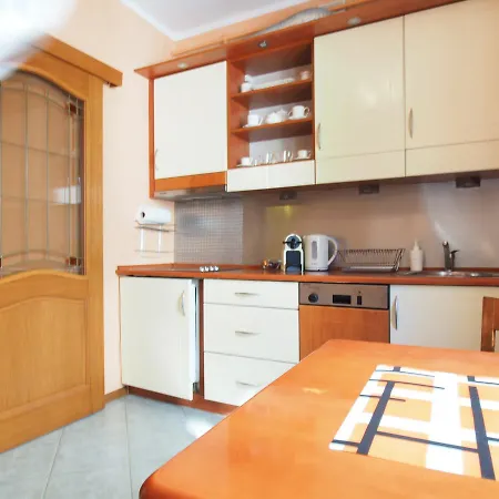 Grand Tourist Apartament Delfin Daire *