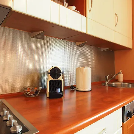 Appartamento Grand Tourist Apartament Delfin Danzica